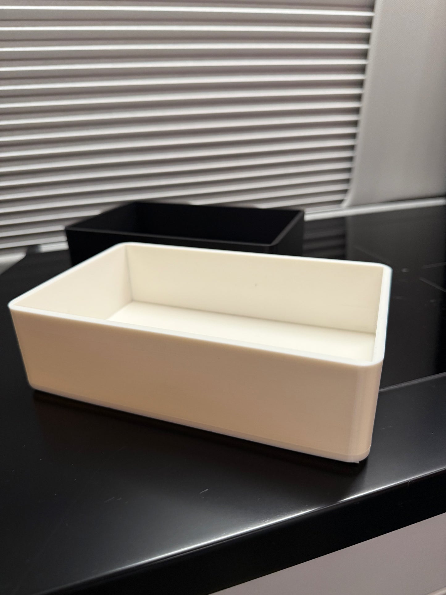 small refrigerator box - Grand California