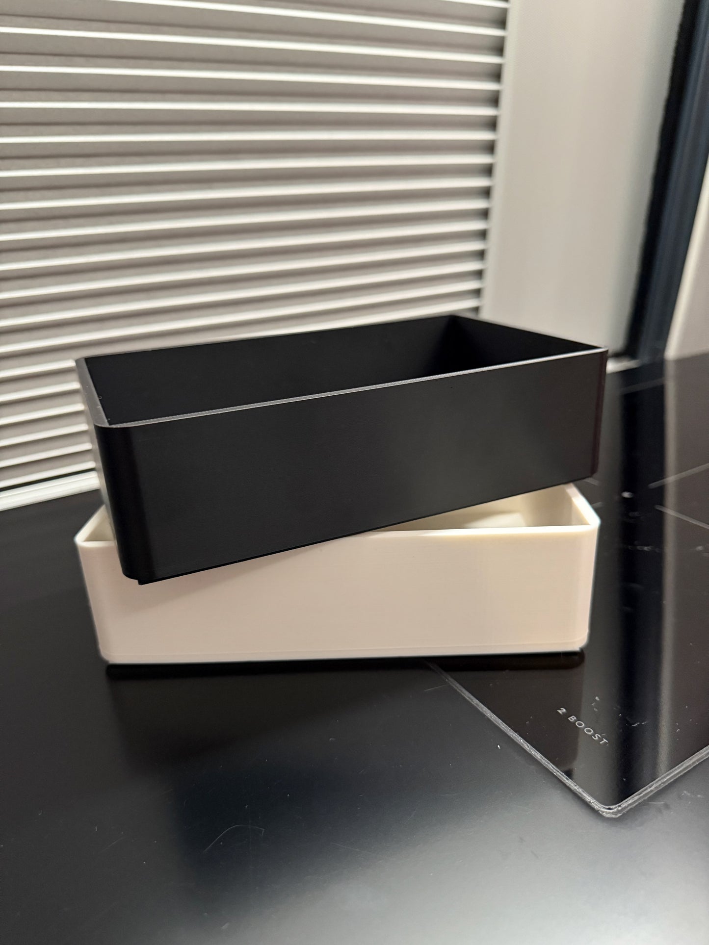 small refrigerator box - Grand California