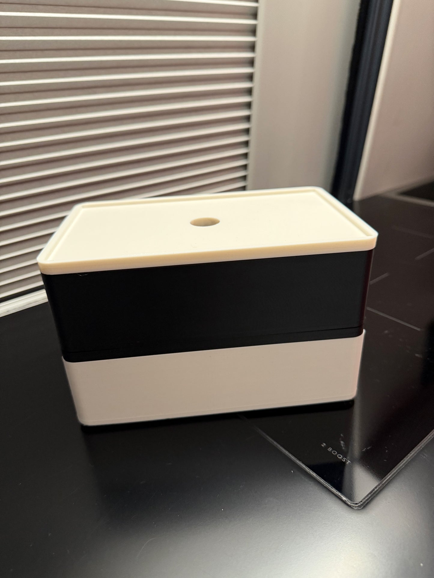 small refrigerator box - Grand California