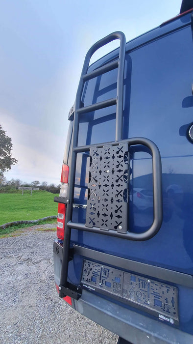H32 Heckleiter Normaldach – Sprinter / Crafter 1