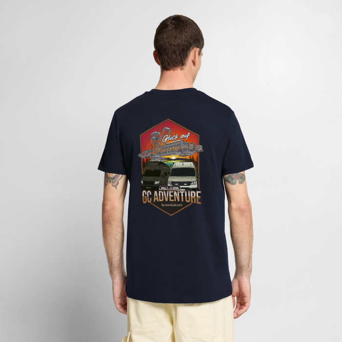 Dein offizielles Herren Shirt zum 2. GC Adventure Treffen 2026 - Navy