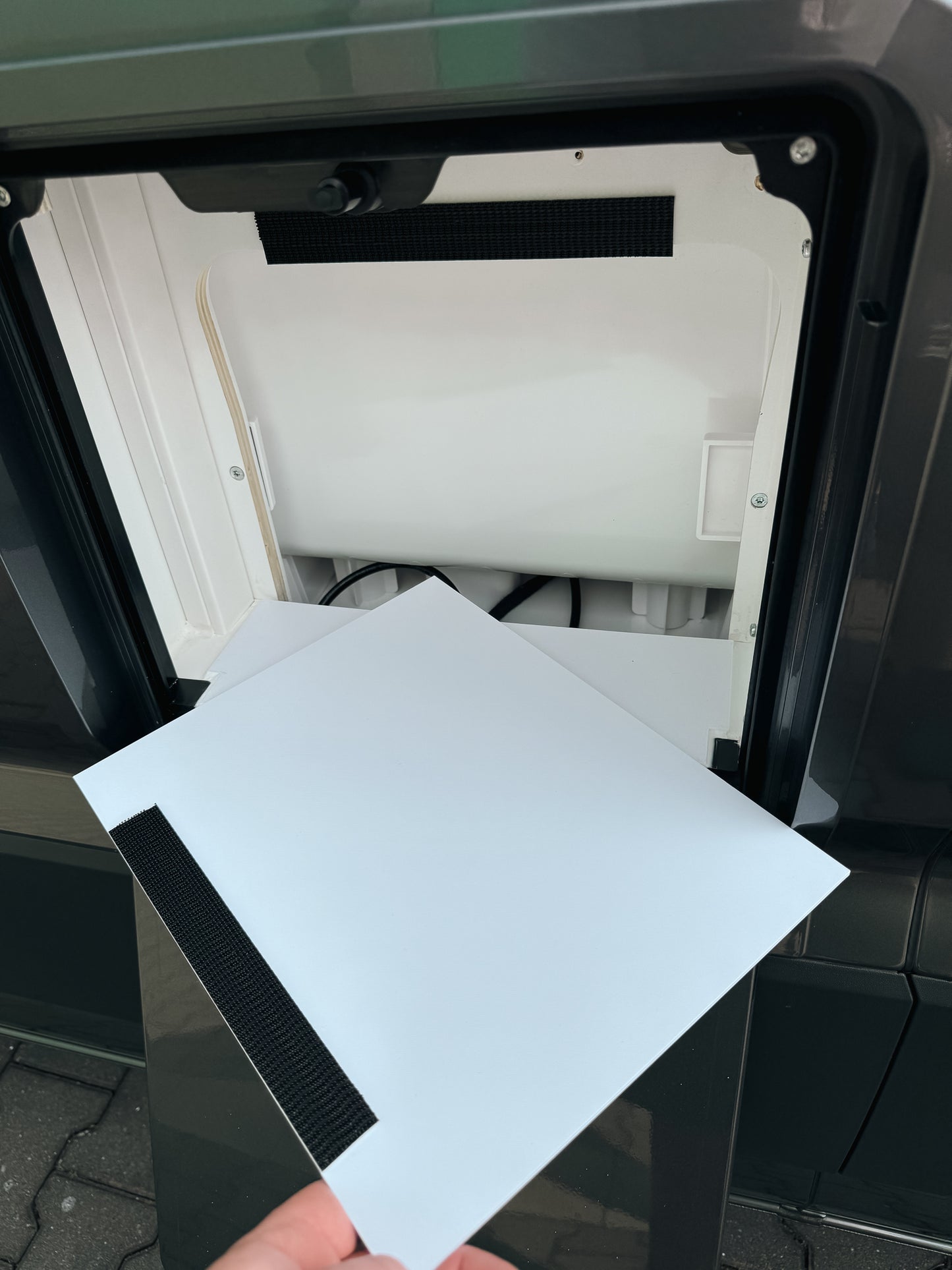 Toilettenschachtabdeckung für den Grand California