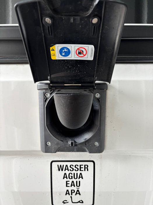Wassereinfüllhilfe