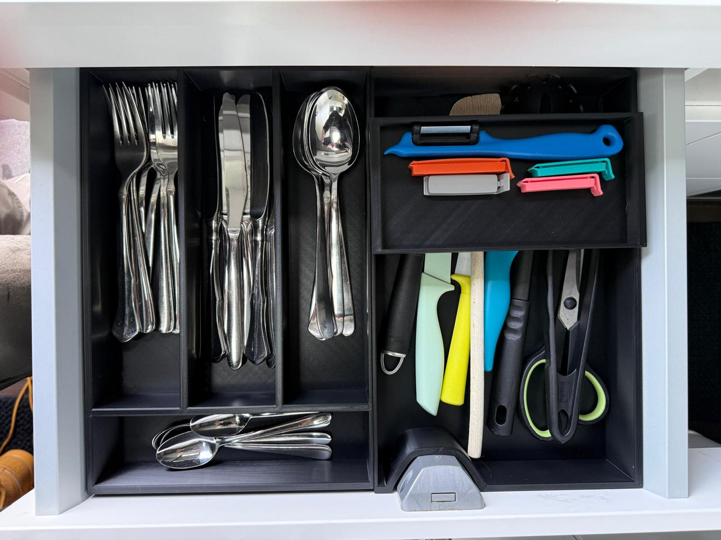 CutleryDock, der modulare Besteckeinsatz für deinen Grand California