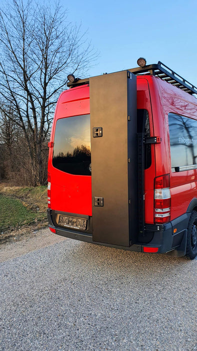 H32 Cargobox L Ski ca. 235 Liter
